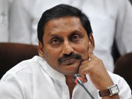 Telangana bill: Kiran Reddy disbands his office, set to resign today